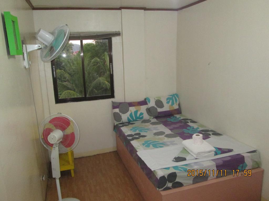 Готель Lagrosa Backpackers Корон Номер фото